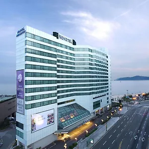 朝鲜大酒店 ***** 釜山